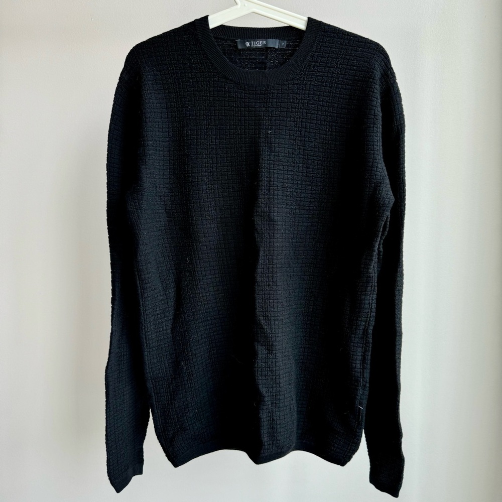Tiger of Sweden Textured Black 100% Wool Crewneck Sweater | Small